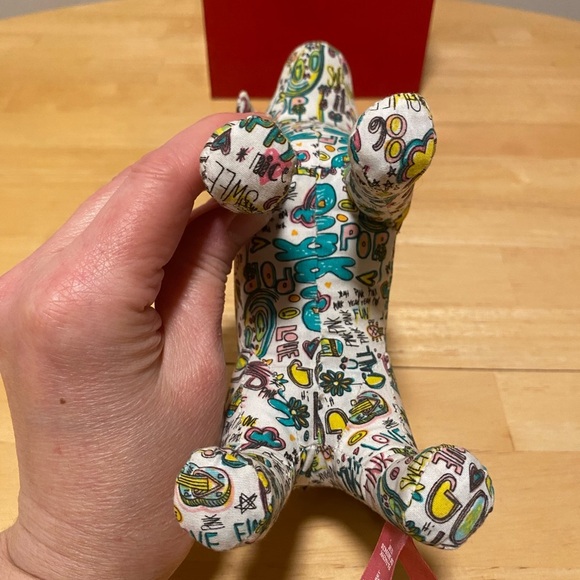 Victoria's Secret PINK VS Dog Plush Graffiti 8.5" X 6" Doodle Drawings Words - Picture 5 of 5